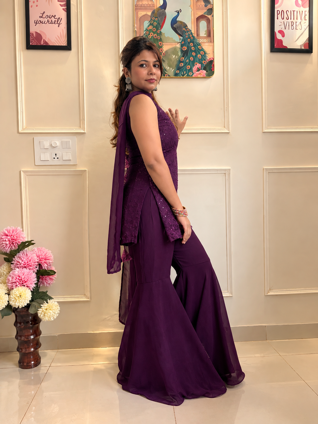 Aarohi Flared Set - Image 4