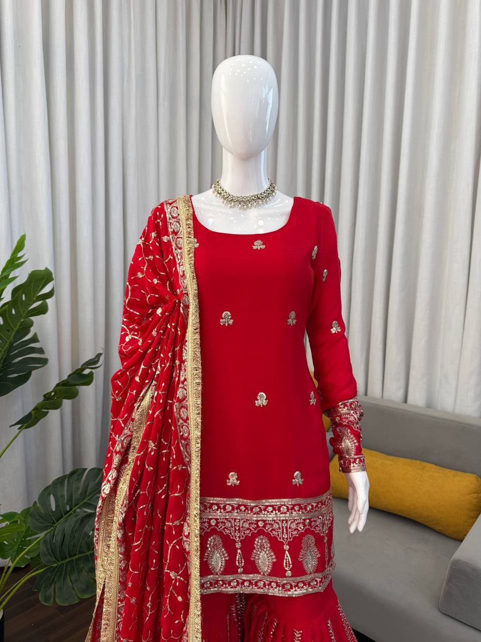 Chinon Silk Thread & Sequins Sharara Set - Image 4