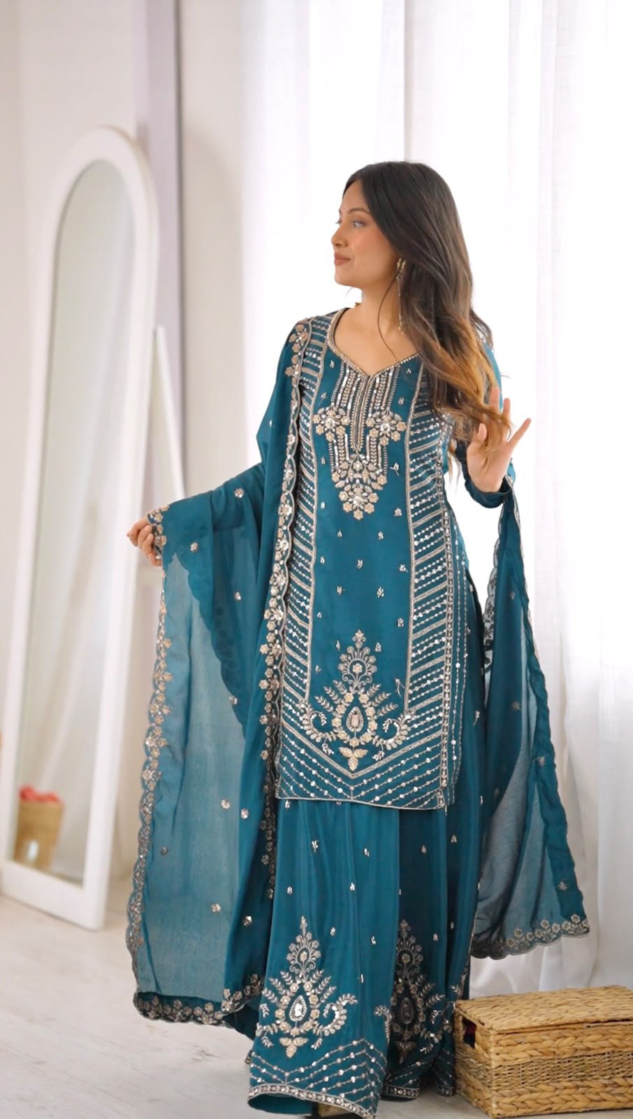 Premium Chinon Silk Cut Dana Palazzo Suit Set - Image 3
