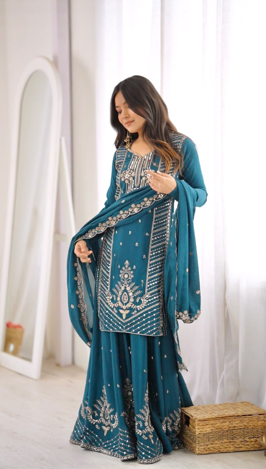 Premium Chinon Silk Cut Dana Palazzo Suit Set - Image 6